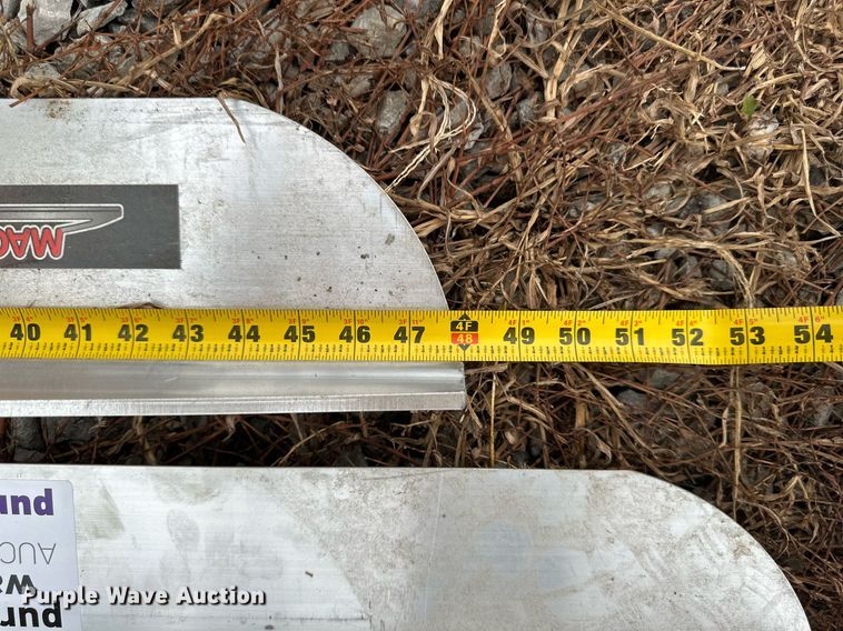 image for item DS2123 Vibratory screed