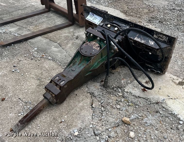 image for item DS2125 Bobcat  skid steer breaker