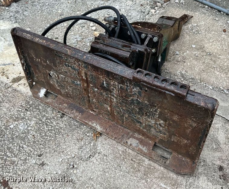 image for item DS2125 Bobcat  skid steer breaker