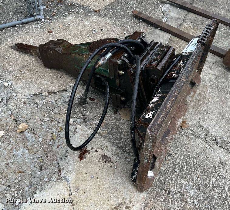 image for item DS2125 Bobcat  skid steer breaker