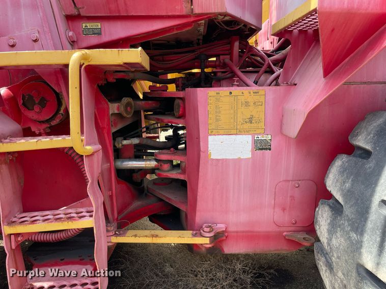 image for item DS8774 Dresser 555  wheel loader