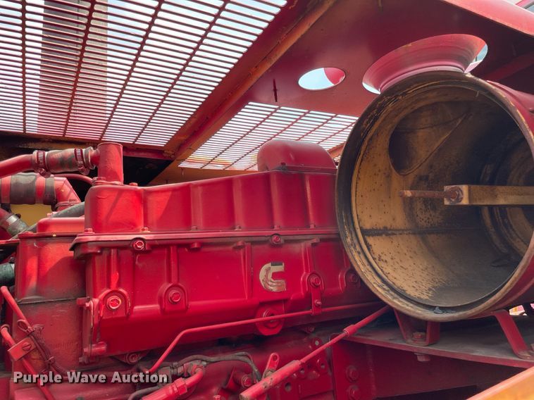 image for item DS8774 Dresser 555  wheel loader