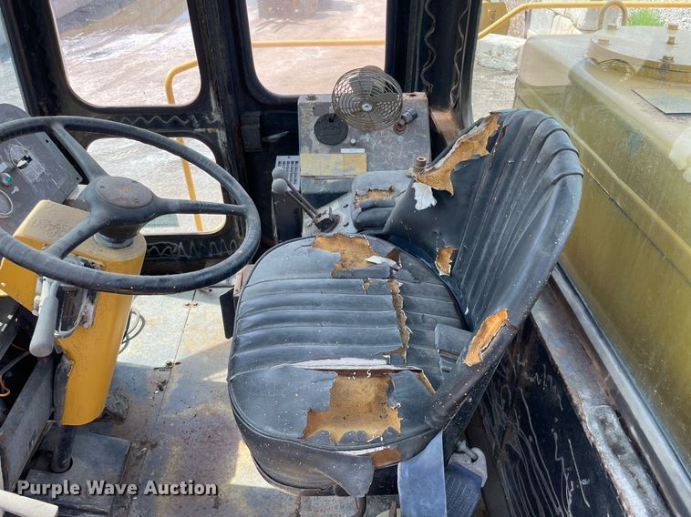 image for item DS8775 Terex 72-71B  wheel loader
