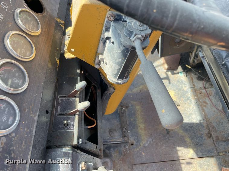 image for item DS8775 Terex 72-71B  wheel loader