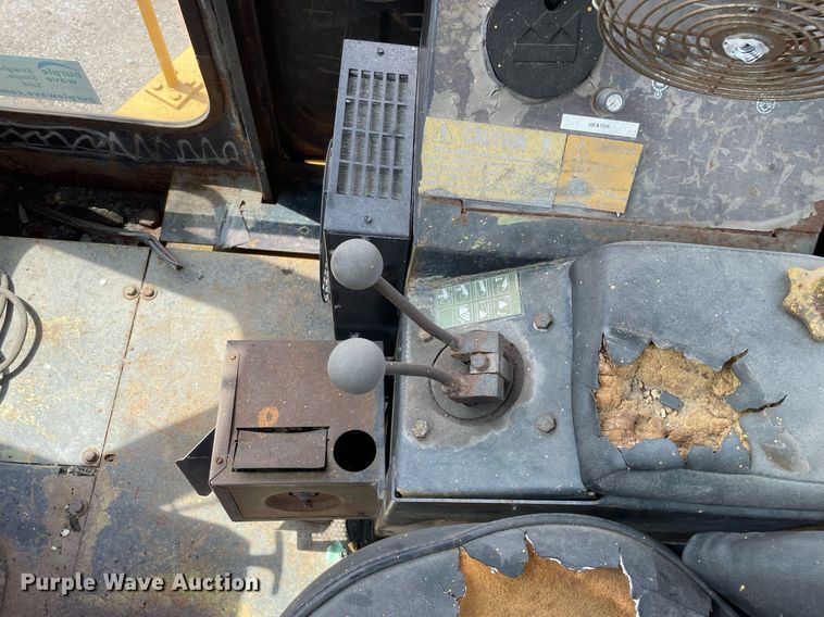 image for item DS8775 Terex 72-71B  wheel loader