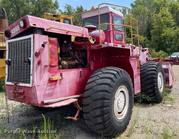 image for item DS8776 Clark 125B  wheel loader