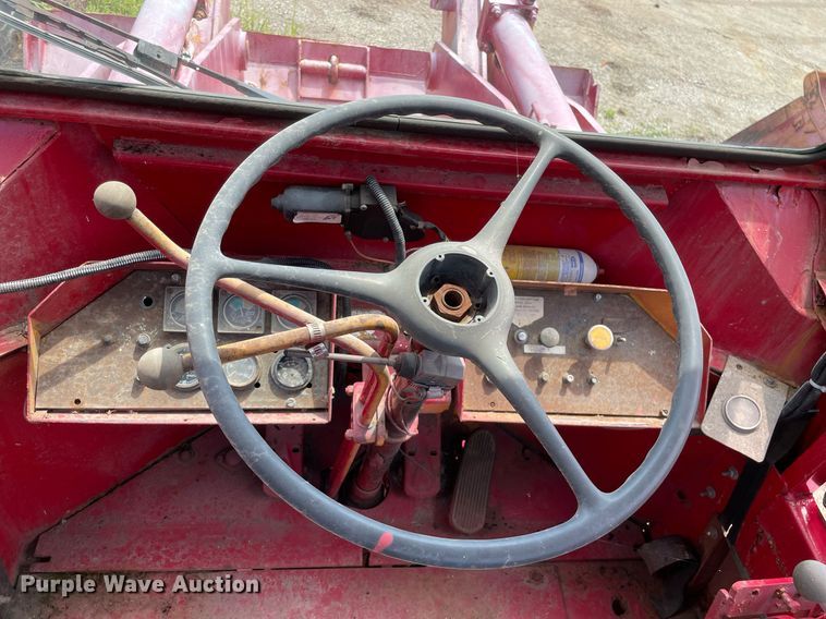 image for item DS8776 Clark 125B  wheel loader