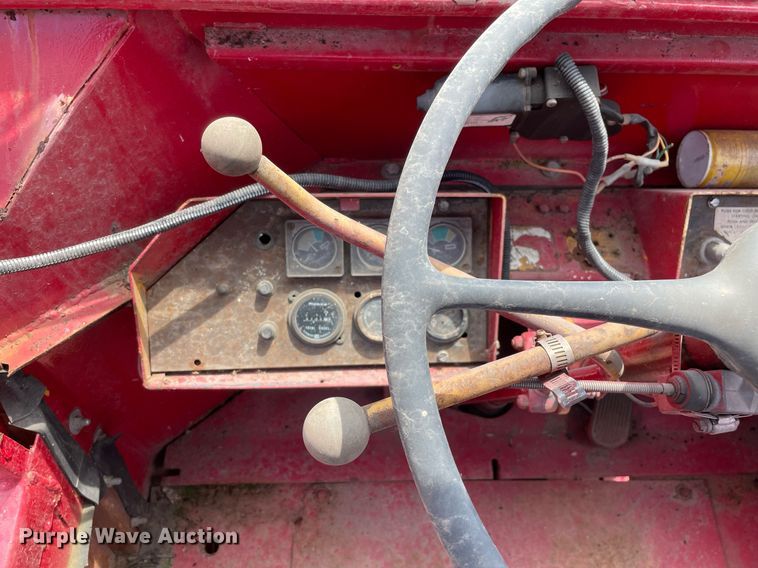 image for item DS8776 Clark 125B  wheel loader