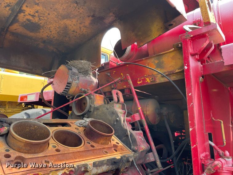 image for item DS8776 Clark 125B  wheel loader