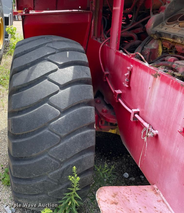 image for item DS8776 Clark 125B  wheel loader