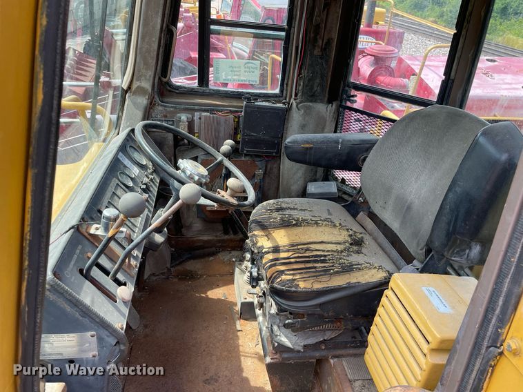 image for item DS8777 Dresser 550  wheel loader