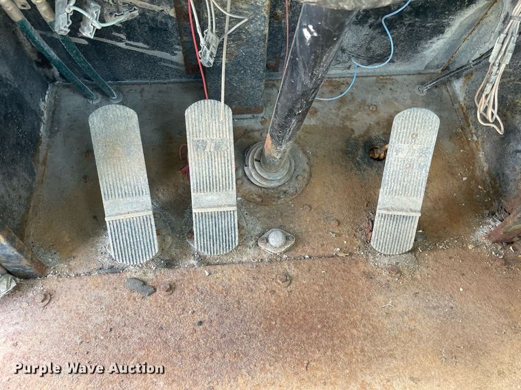 image for item DS8777 Dresser 550  wheel loader