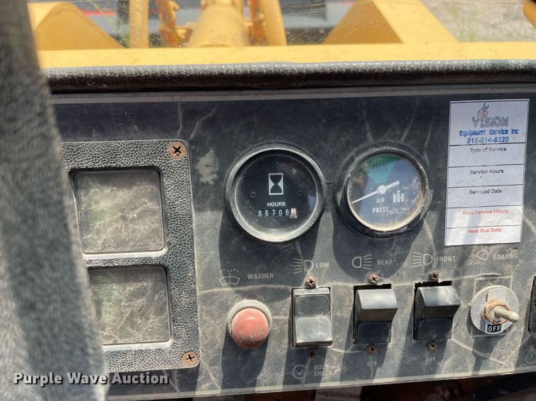 image for item DS8777 Dresser 550  wheel loader