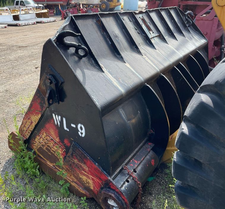 image for item DS8784 International Harvester  wheel loader