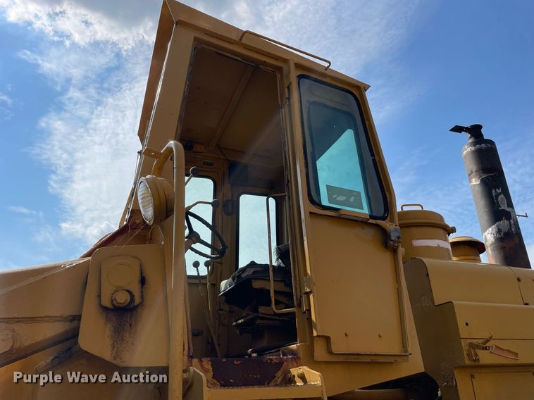 image for item DS8784 International Harvester  wheel loader