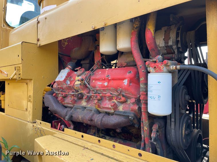 image for item DS8784 International Harvester  wheel loader