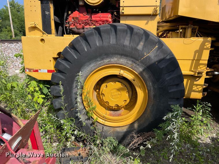 image for item DS8784 International Harvester  wheel loader