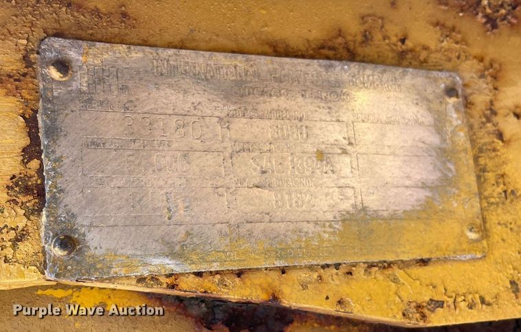 image for item DS8784 International Harvester  wheel loader