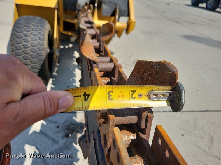 image for item IQ9762 1998 Vermeer V1850  trencher