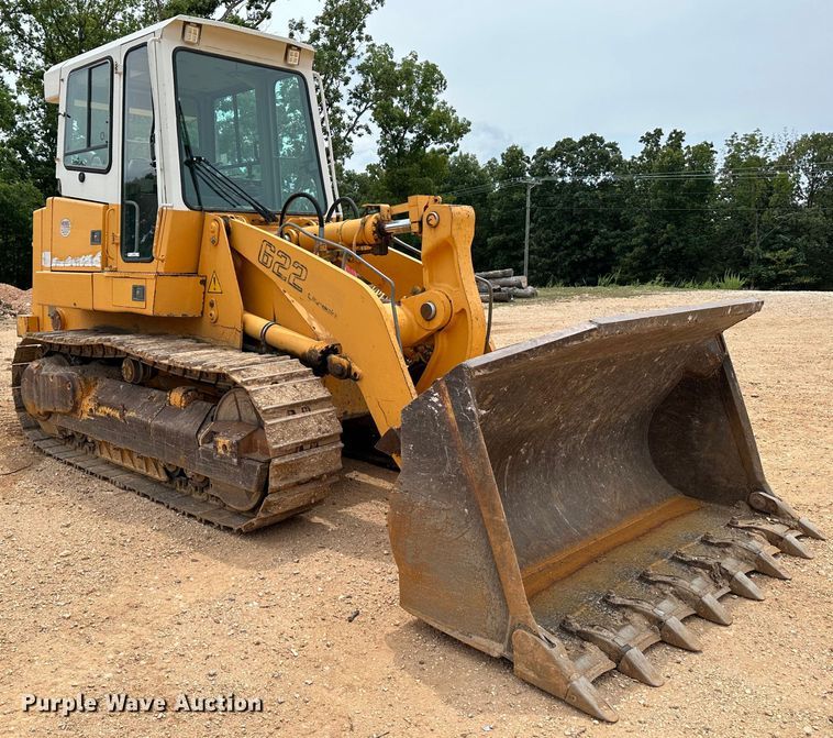 image for item JC9983 2005 Liebherr LR622B  track loader