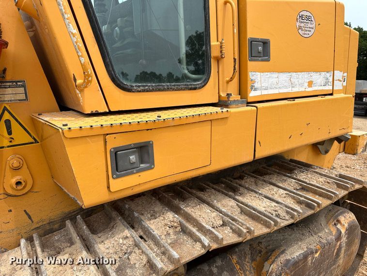 image for item JC9983 2005 Liebherr LR622B  track loader
