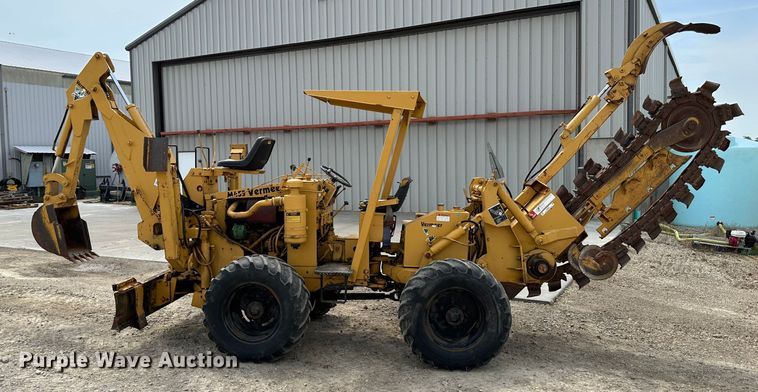 image for item JD9020 Vermeer M455  trencher