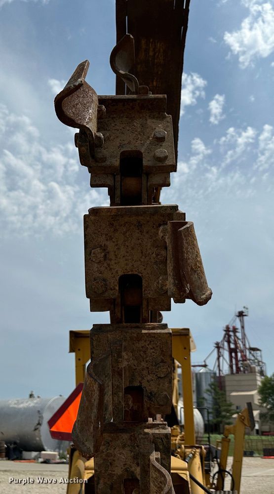 image for item JD9020 Vermeer M455  trencher