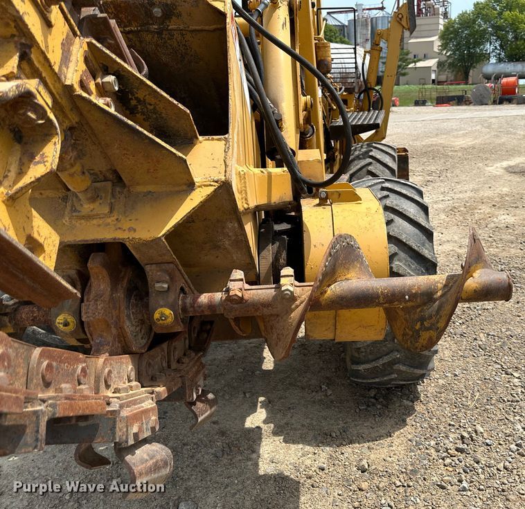 image for item JD9020 Vermeer M455  trencher