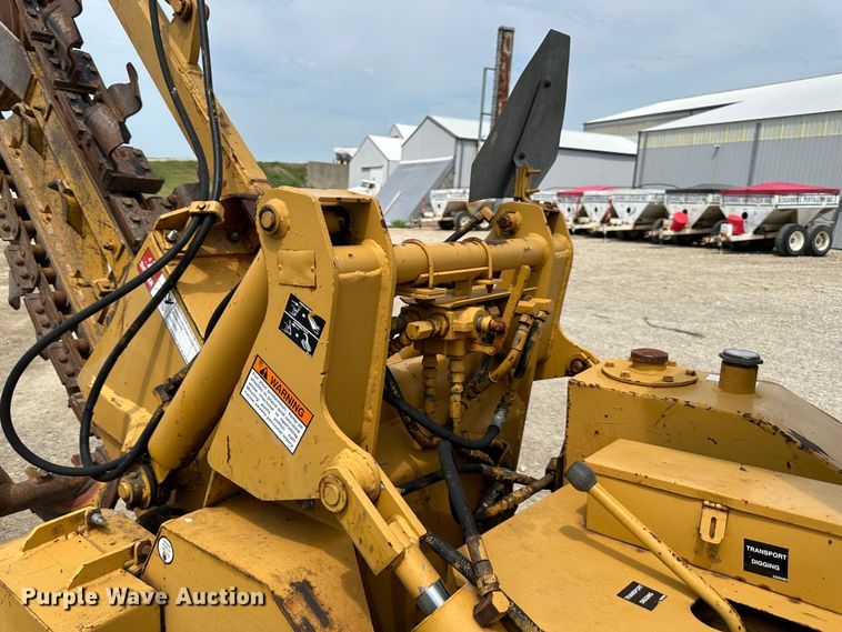 image for item JD9020 Vermeer M455  trencher