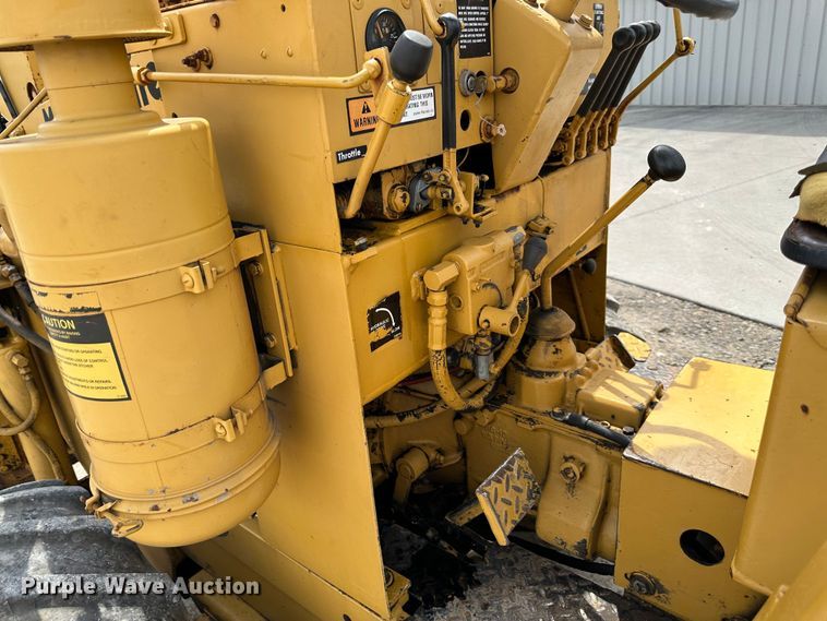image for item JD9020 Vermeer M455  trencher