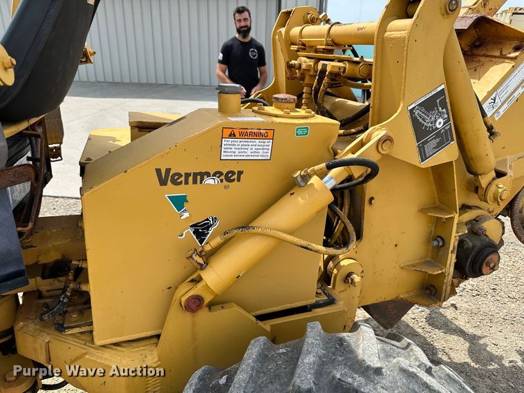 image for item JD9020 Vermeer M455  trencher