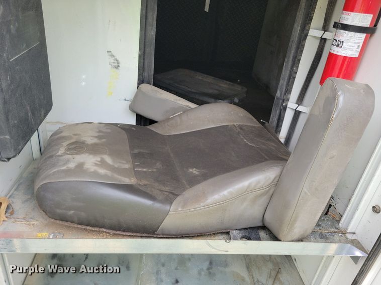 image for item JO9284 2014 Kenworth T370  utility / service truck