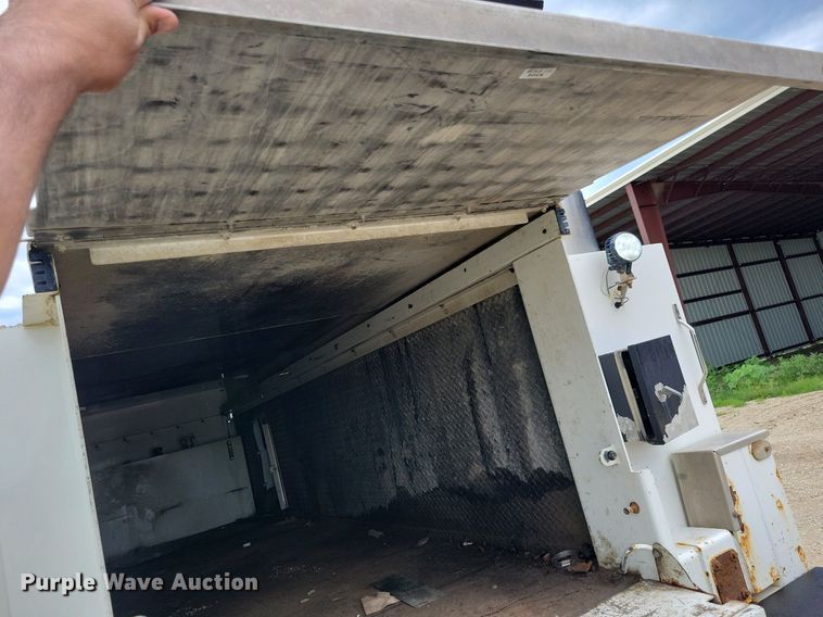 image for item JO9284 2014 Kenworth T370  utility / service truck