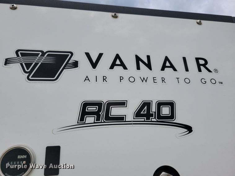 image for item JO9284 2014 Kenworth T370  utility / service truck