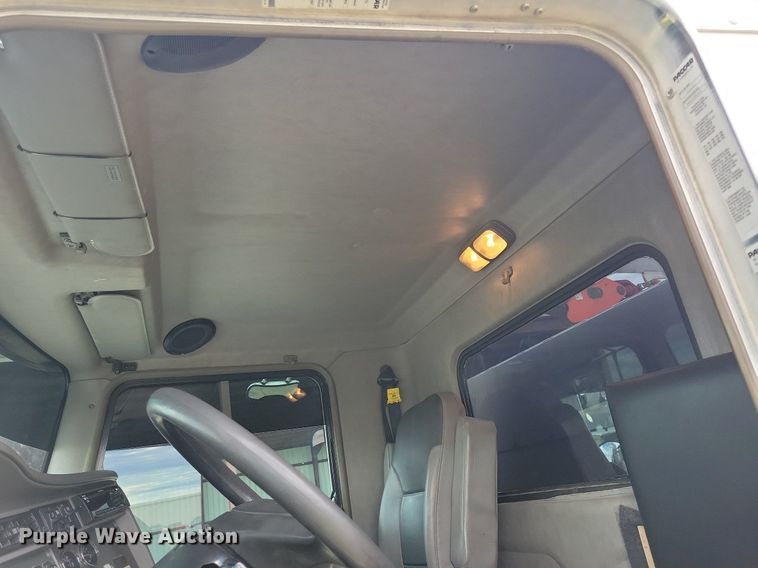 image for item JO9284 2014 Kenworth T370  utility / service truck