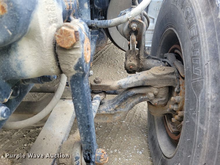 image for item JO9284 2014 Kenworth T370  utility / service truck