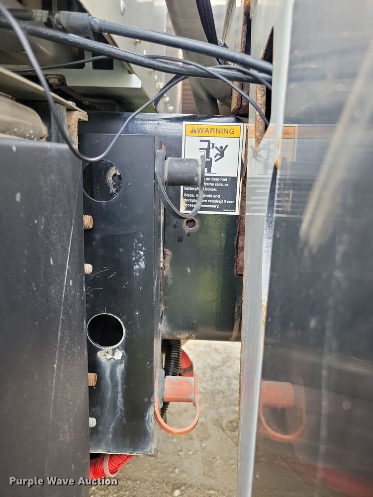 image for item JO9284 2014 Kenworth T370  utility / service truck