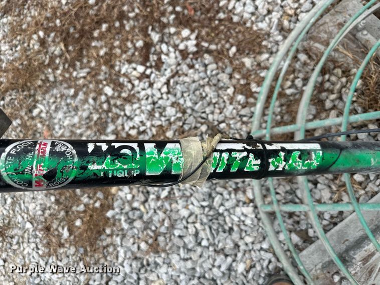 image for item JW9994 Multiquip  48" W power trowel