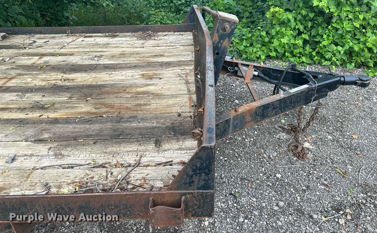 image for item JX9002 2001 Dressen Custom  utility trailer