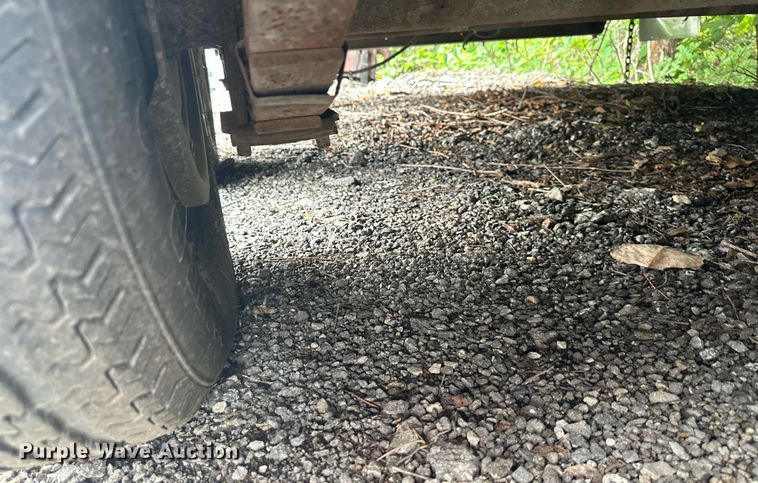 image for item JX9002 2001 Dressen Custom  utility trailer