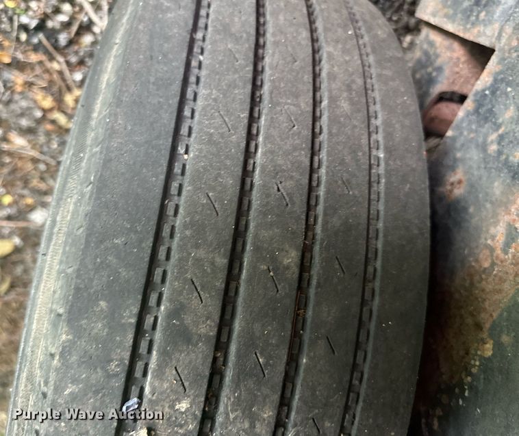 image for item JX9002 2001 Dressen Custom  utility trailer