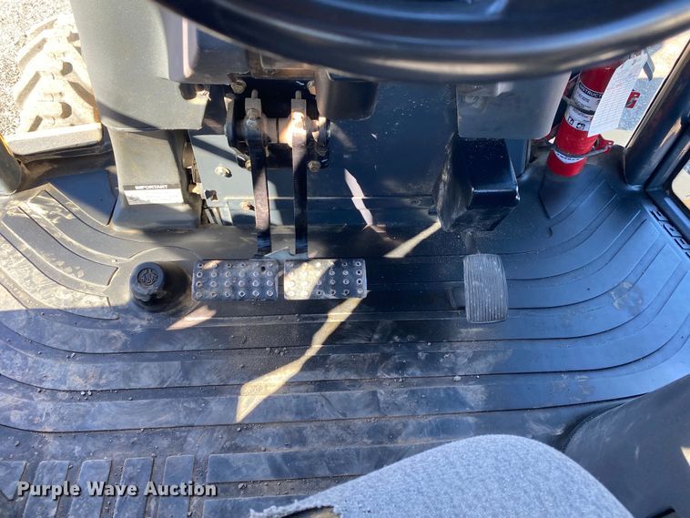 image for item KW9010 2012 John Deere 310SJ  backhoe