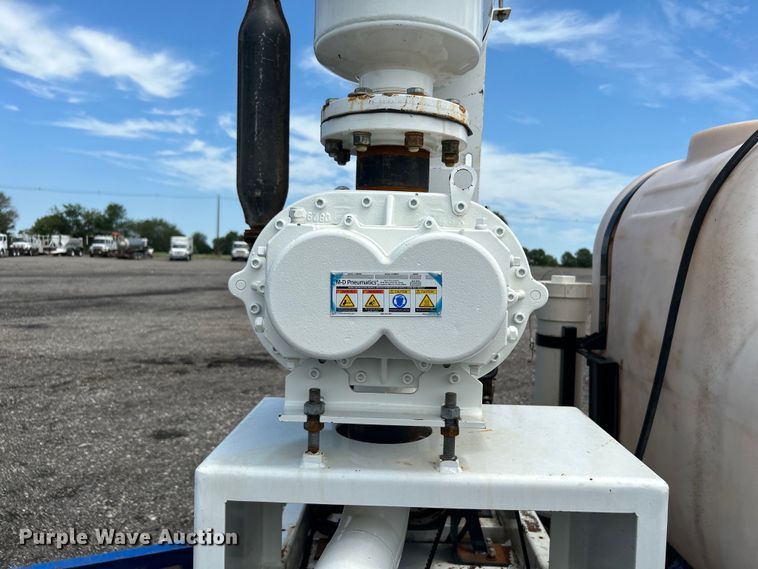 image for item KW9157 2014 Vacmasters SPV-800  vacuum excavator