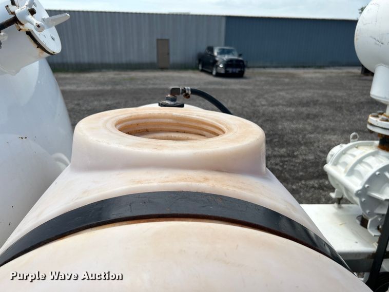 image for item KW9157 2014 Vacmasters SPV-800  vacuum excavator