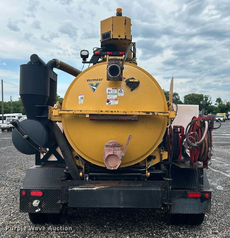 image for item KW9166 2014 Vermeer VX100XT-800AIR  vacuum excavator