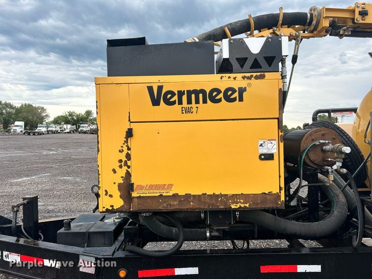 image for item KW9166 2014 Vermeer VX100XT-800AIR  vacuum excavator