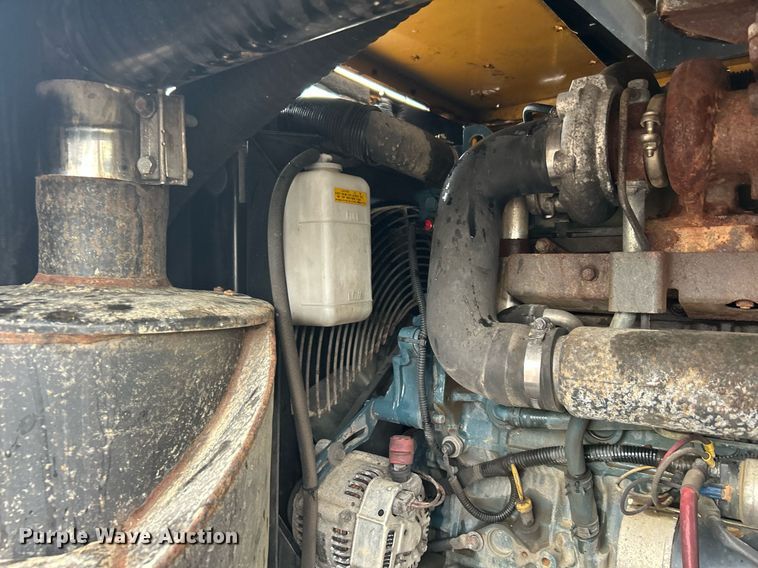 image for item KW9166 2014 Vermeer VX100XT-800AIR  vacuum excavator