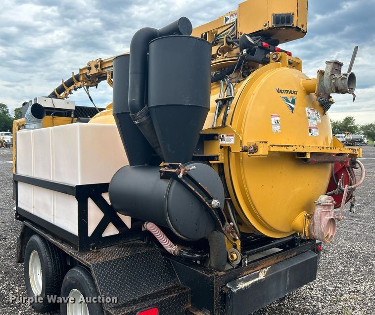 image for item KW9166 2014 Vermeer VX100XT-800AIR  vacuum excavator