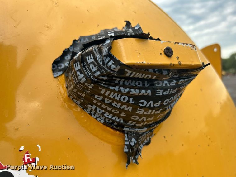 image for item KW9166 2014 Vermeer VX100XT-800AIR  vacuum excavator