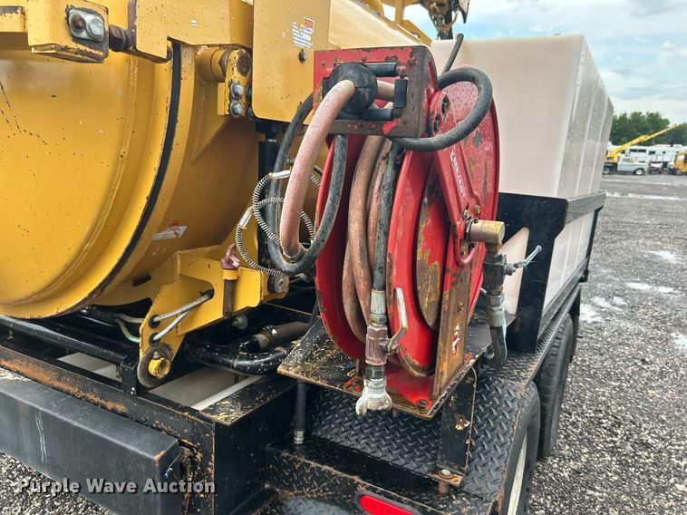 image for item KW9166 2014 Vermeer VX100XT-800AIR  vacuum excavator